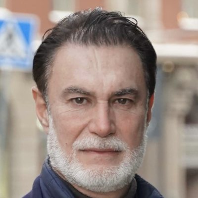 Porträtt av George Haddad